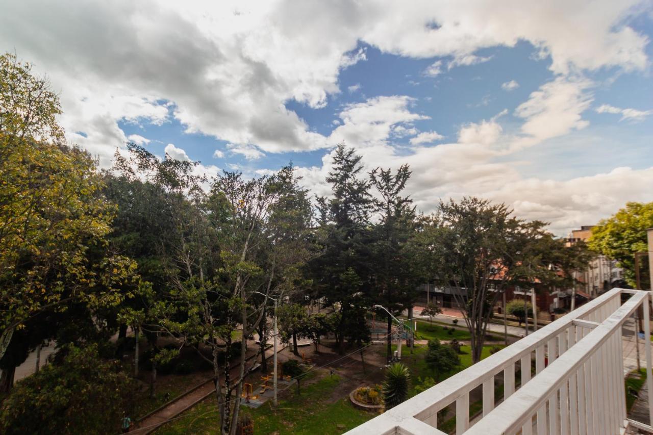 Apartasuites & Hotel Bogota Teusaquillo Exterior foto